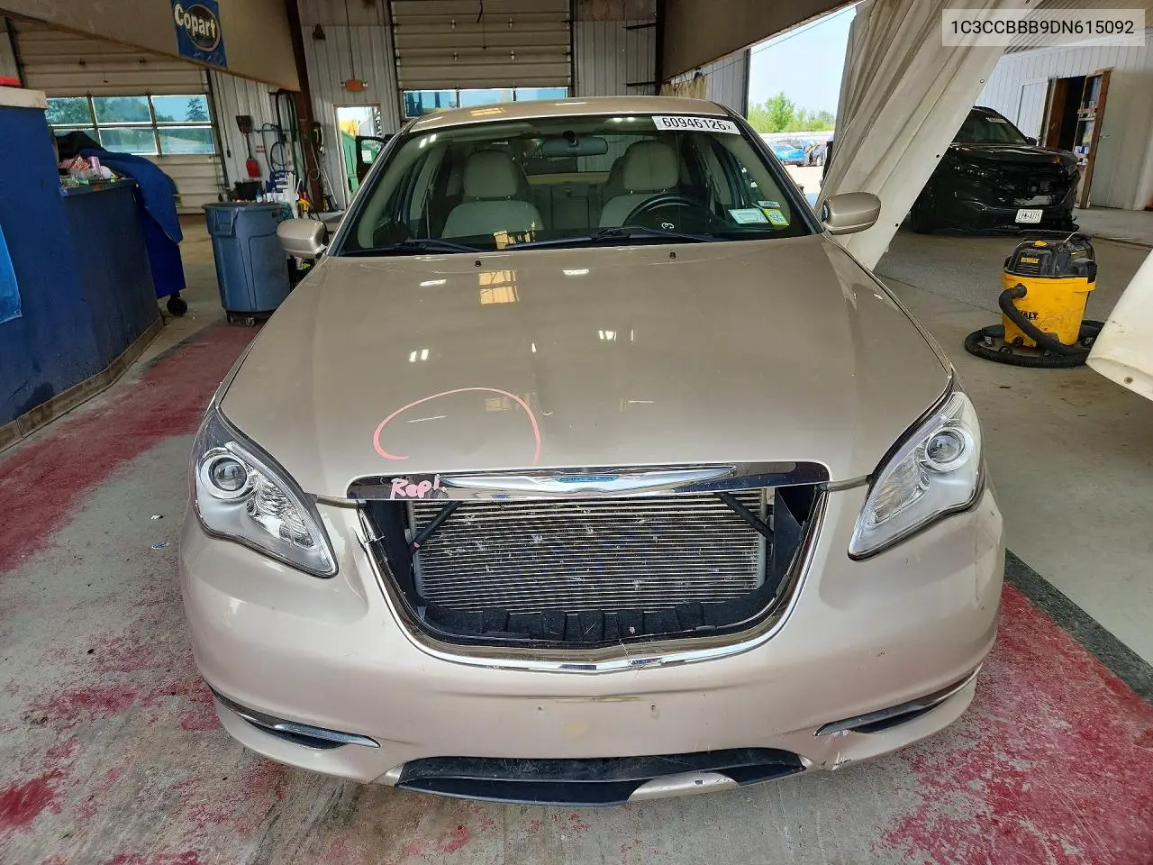2013 Chrysler 200 Touring VIN: 1C3CCBBB9DN615092 Lot: 60946126