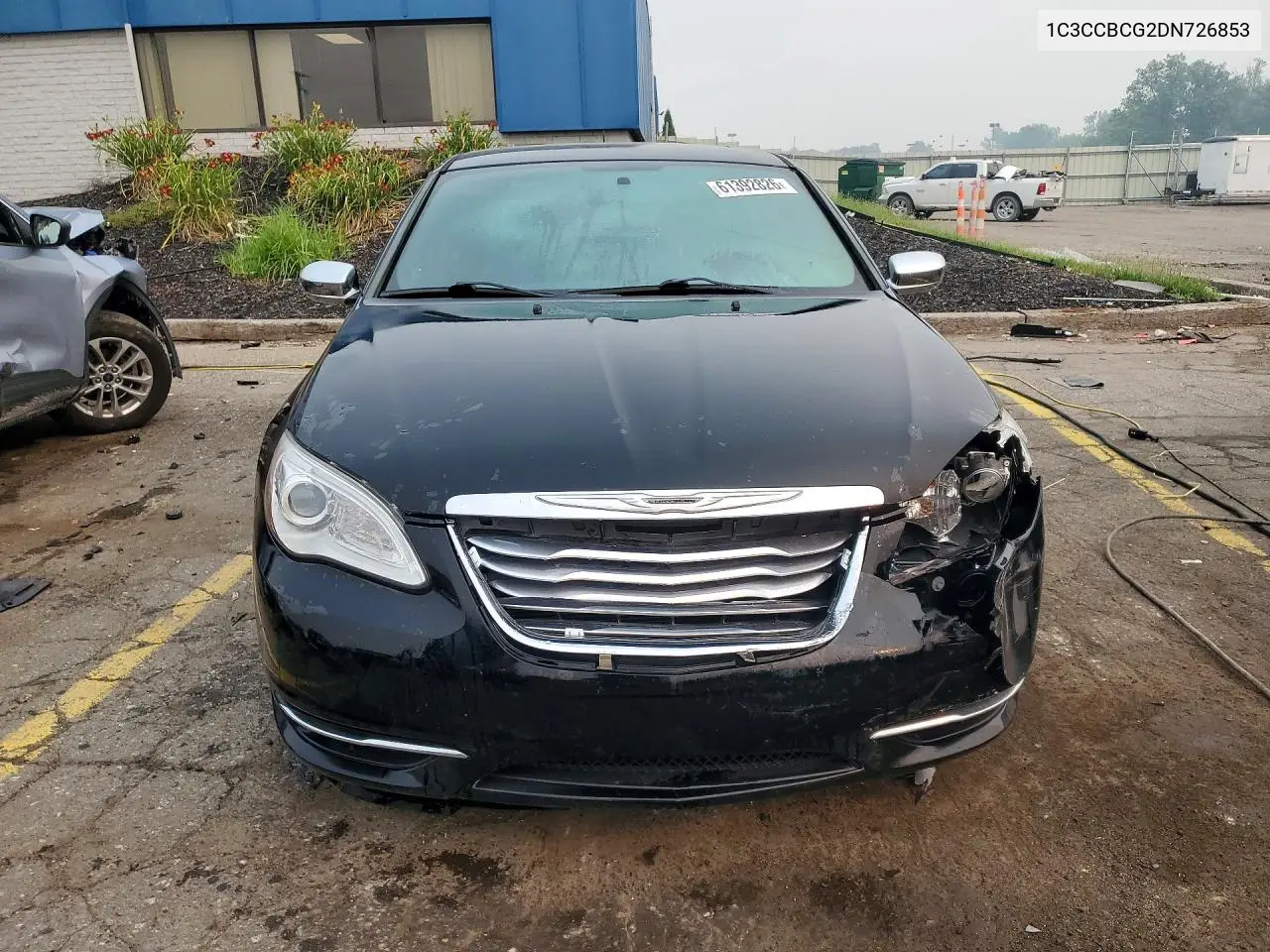 2013 Chrysler 200 Limited VIN: 1C3CCBCG2DN726853 Lot: 61392826