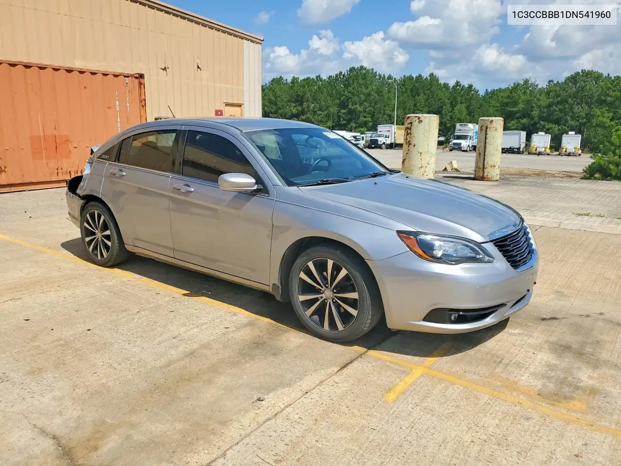2013 Chrysler 200 Touring VIN: 1C3CCBBB1DN541960 Lot: 61516756