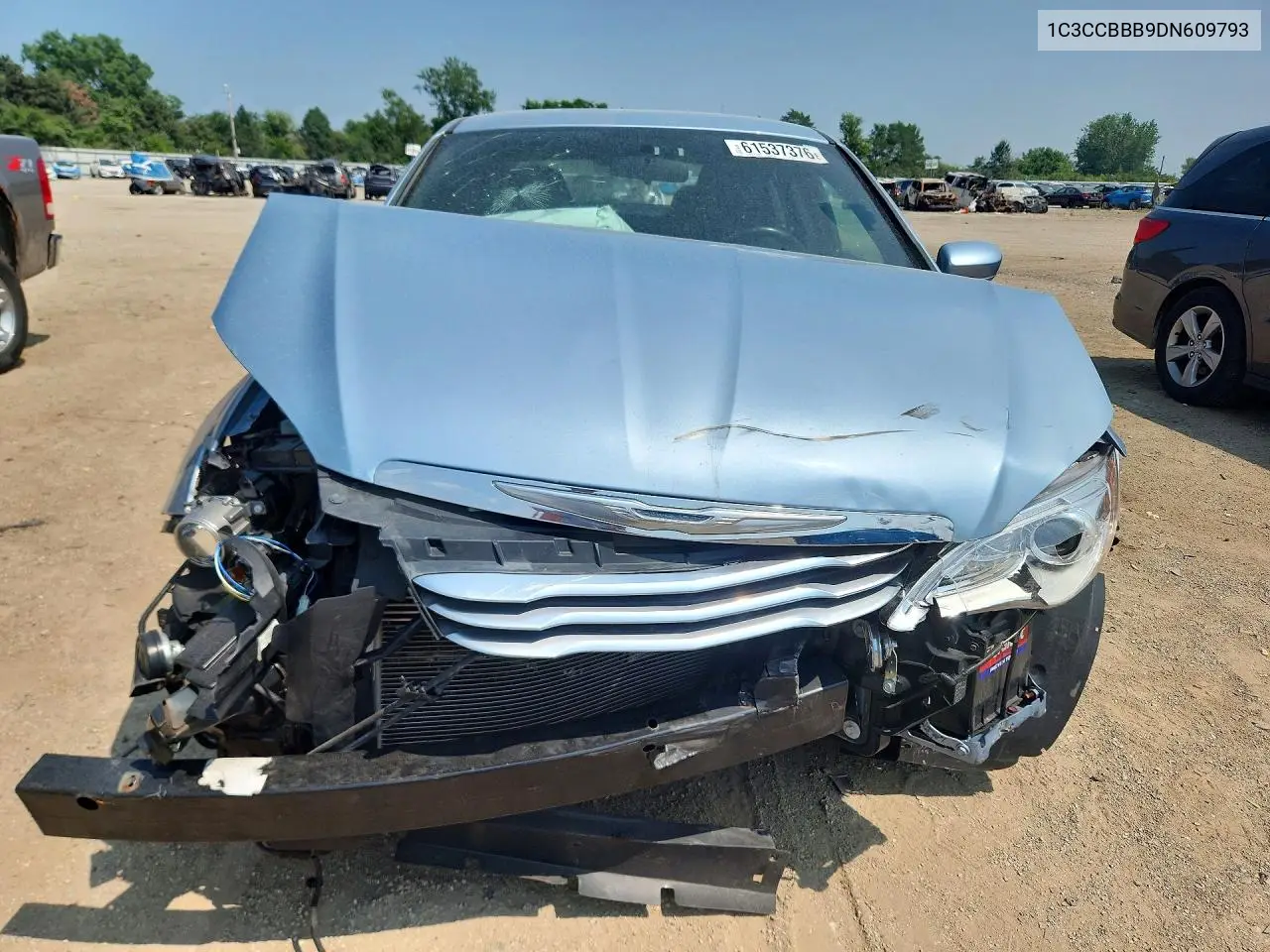 2013 Chrysler 200 Touring VIN: 1C3CCBBB9DN609793 Lot: 61537376
