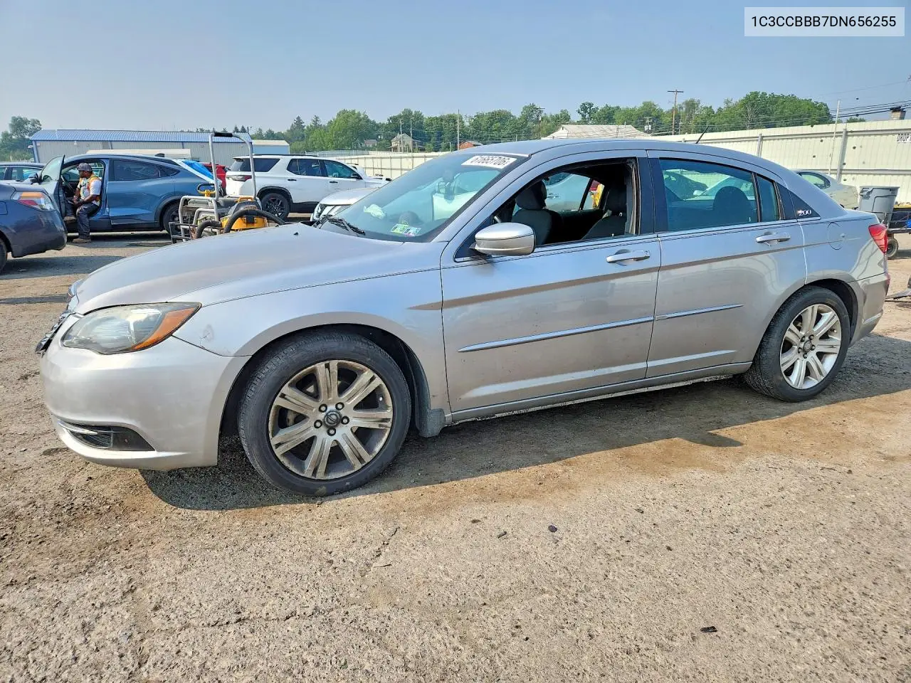 2013 Chrysler 200 Touring VIN: 1C3CCBBB7DN656255 Lot: 61665706