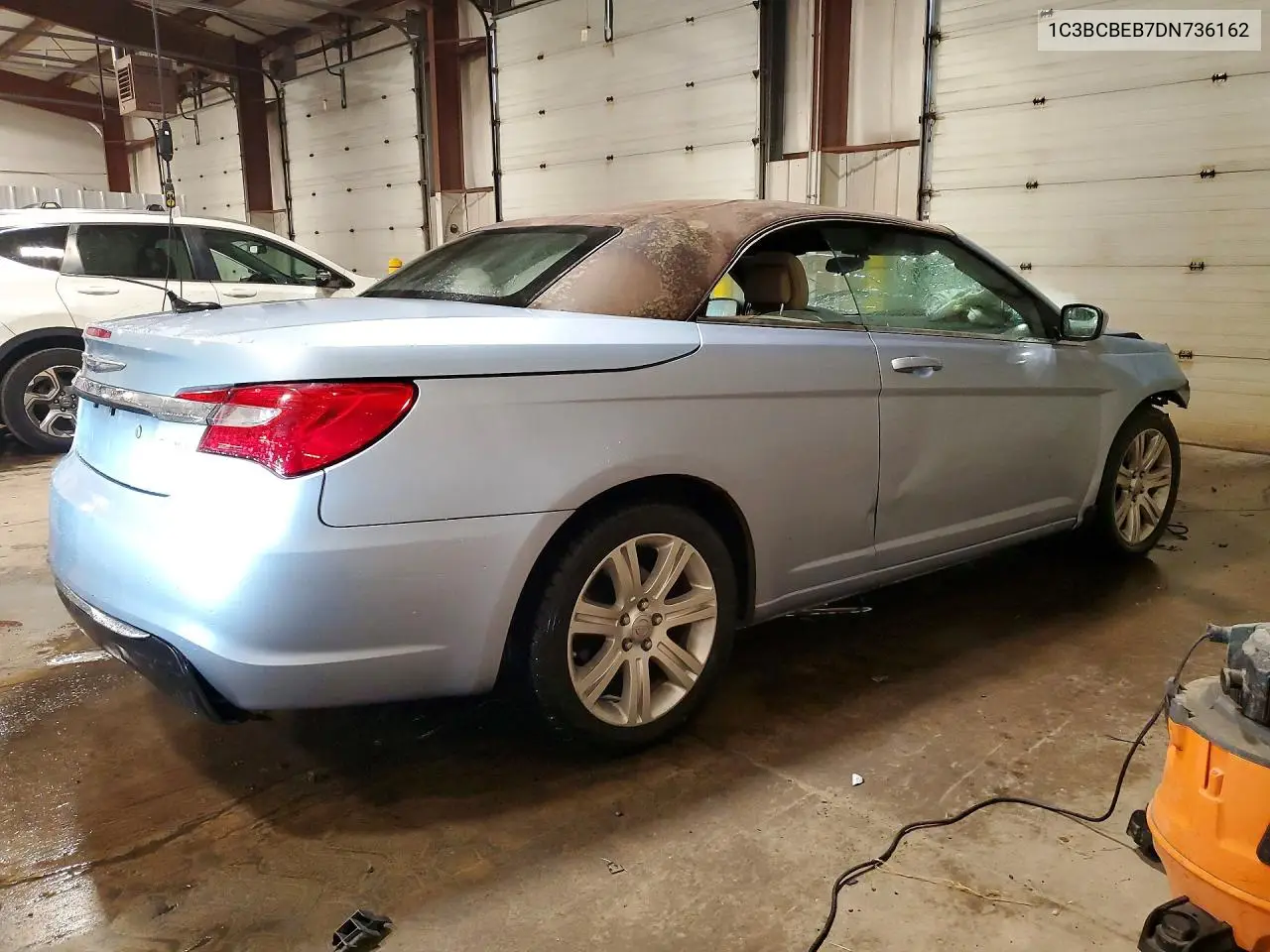 2013 Chrysler 200 Touring VIN: 1C3BCBEB7DN736162 Lot: 61981316
