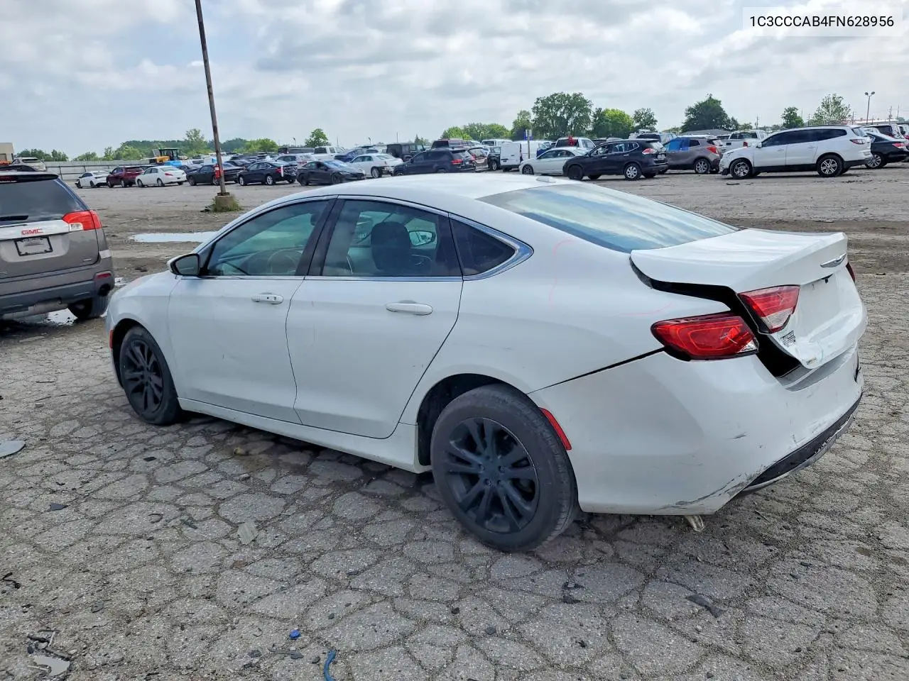 1C3CCCAB4FN628956 2015 Chrysler 200 Limited