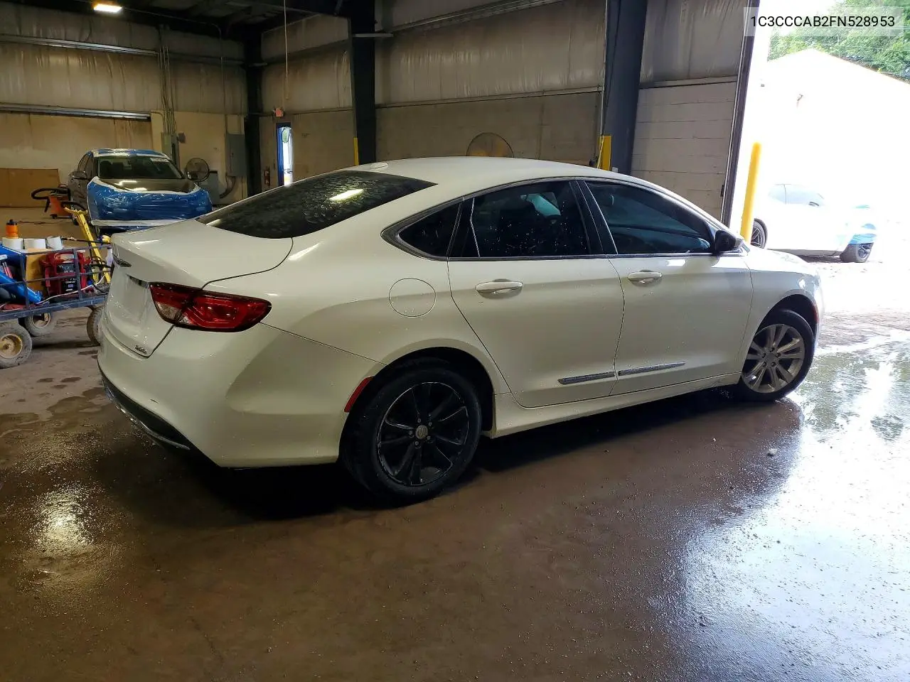 2015 Chrysler 200 Limited VIN: 1C3CCCAB2FN528953 Lot: 59259276