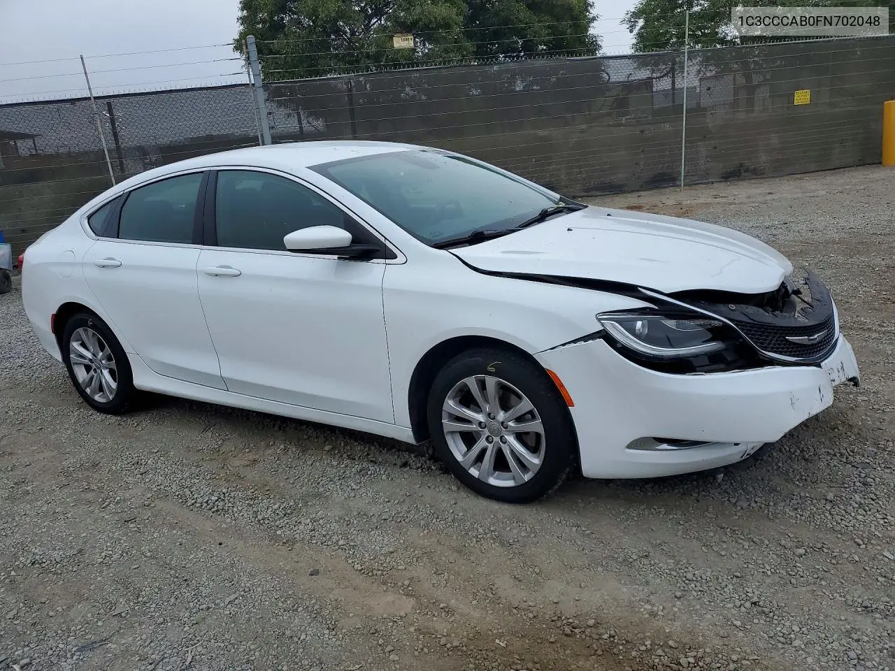 2015 Chrysler 200 Limited VIN: 1C3CCCAB0FN702048 Lot: 60885686