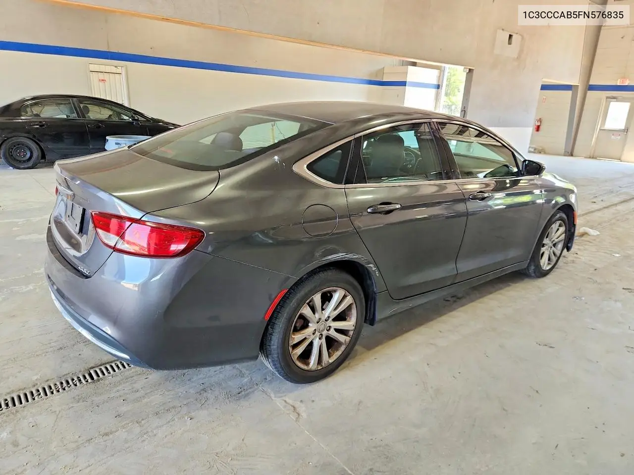 2015 Chrysler 200 Limited VIN: 1C3CCCAB5FN576835 Lot: 60937236