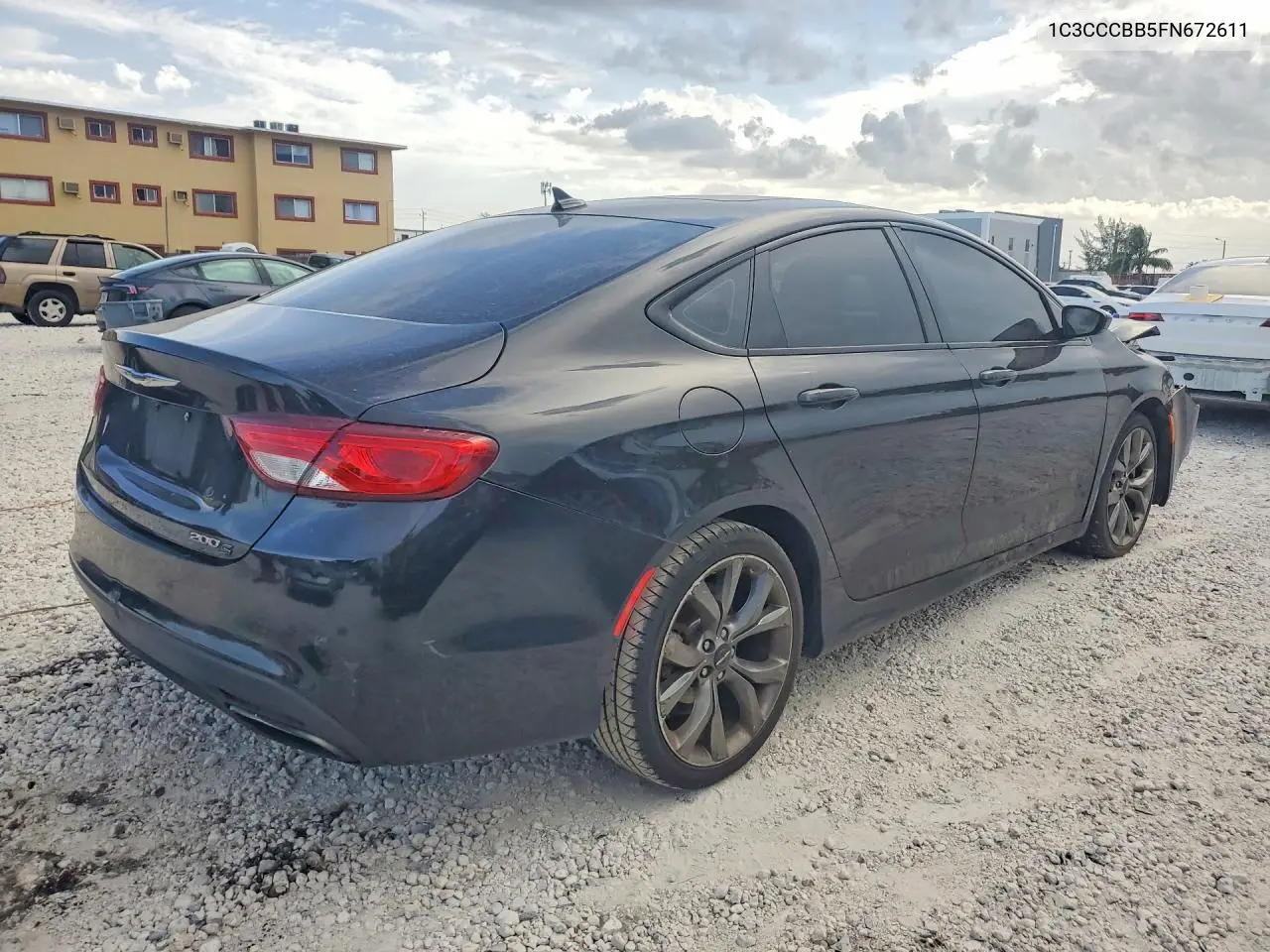2015 Chrysler 200 S VIN: 1C3CCCBB5FN672611 Lot: 60999756