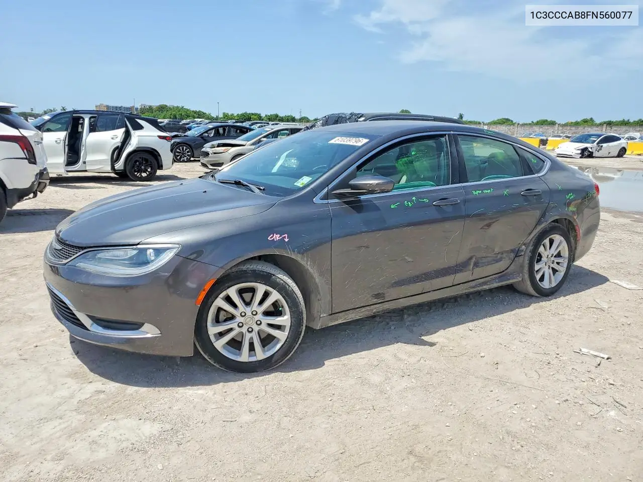 2015 Chrysler 200 Limited VIN: 1C3CCCAB8FN560077 Lot: 61039796