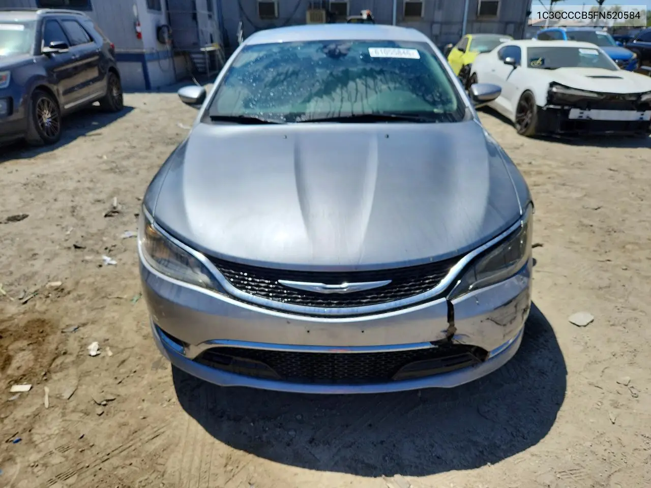 2015 Chrysler 200 C VIN: 1C3CCCCB5FN520584 Lot: 61055846