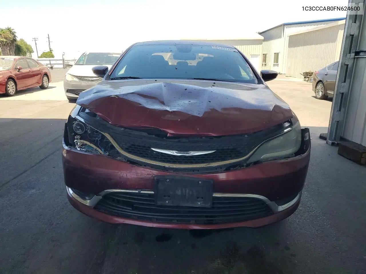 2015 Chrysler 200 Limited VIN: 1C3CCCAB0FN624600 Lot: 61437766