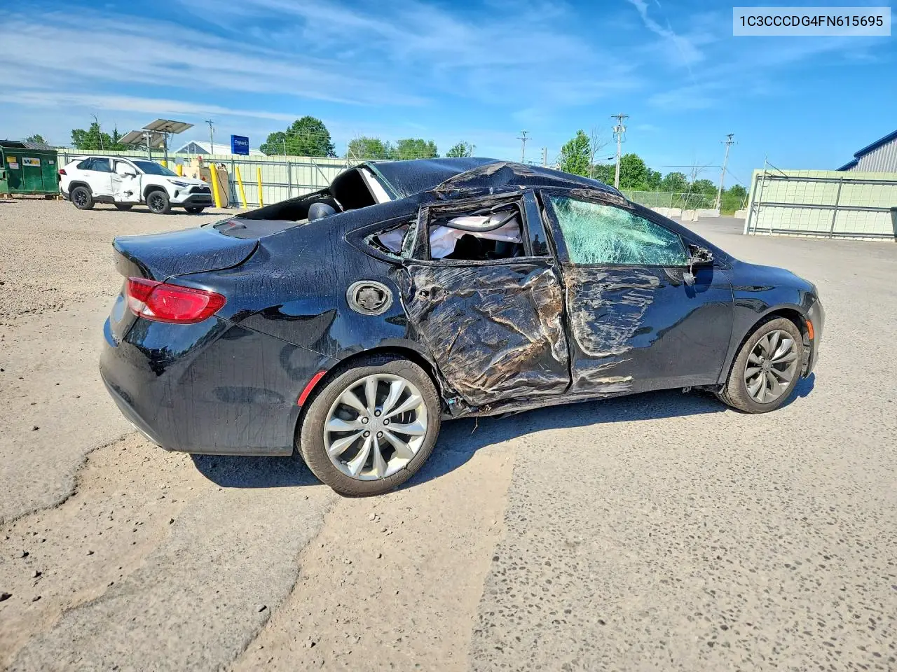 2015 Chrysler 200 S VIN: 1C3CCCDG4FN615695 Lot: 61510696