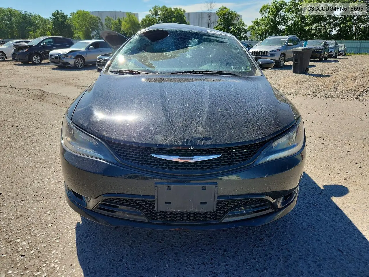 2015 Chrysler 200 S VIN: 1C3CCCDG4FN615695 Lot: 61510696