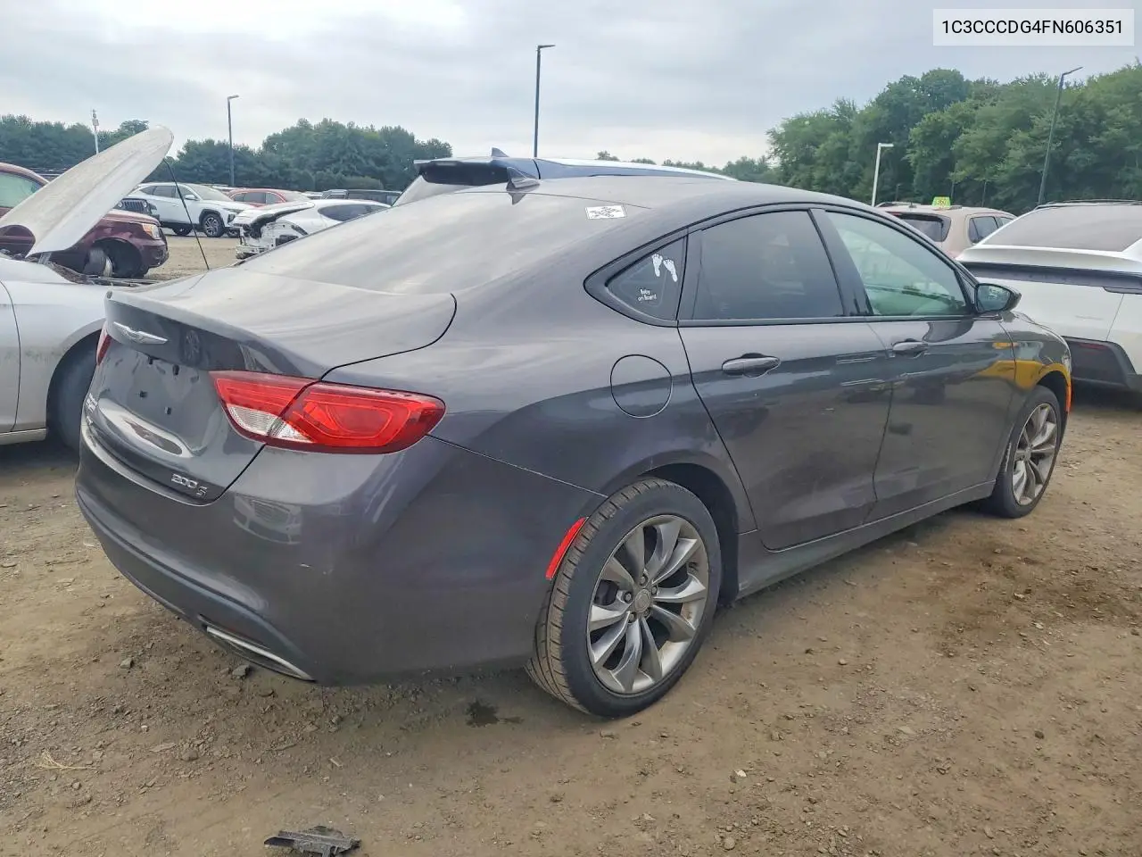 2015 Chrysler 200 S VIN: 1C3CCCDG4FN606351 Lot: 61554616