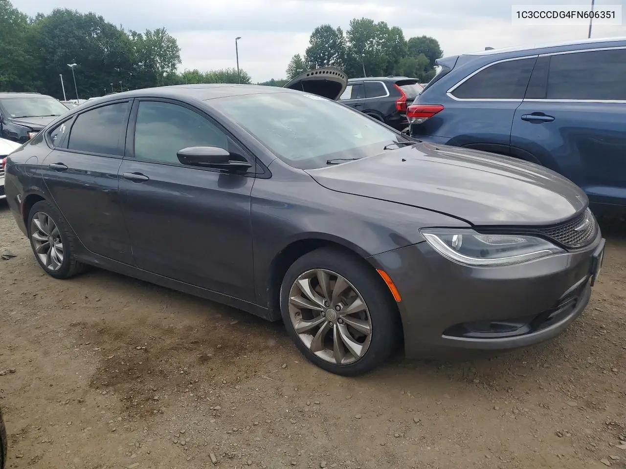 2015 Chrysler 200 S VIN: 1C3CCCDG4FN606351 Lot: 61554616