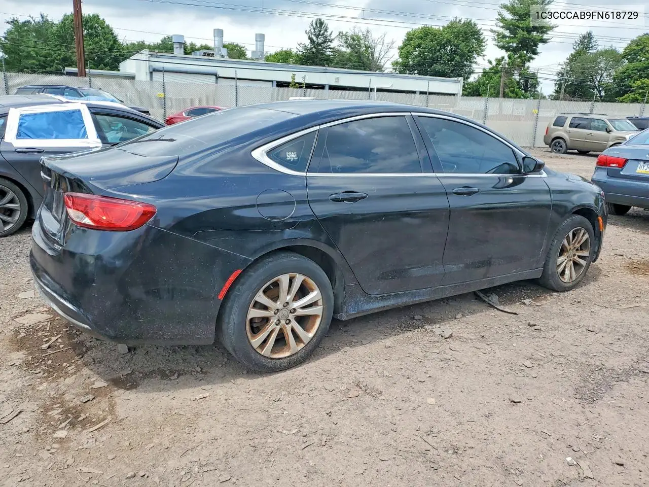 2015 Chrysler 200 Limited VIN: 1C3CCCAB9FN618729 Lot: 61901396