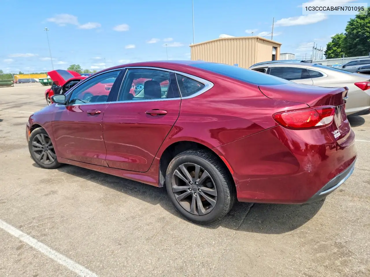 2015 Chrysler 200 Limited VIN: 1C3CCCAB4FN701095 Lot: 62238856