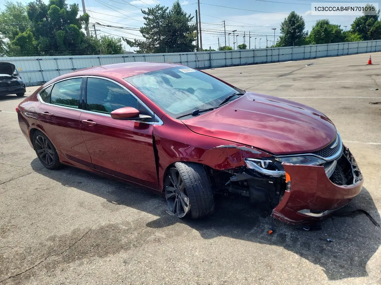 2015 Chrysler 200 Limited VIN: 1C3CCCAB4FN701095 Lot: 62238856