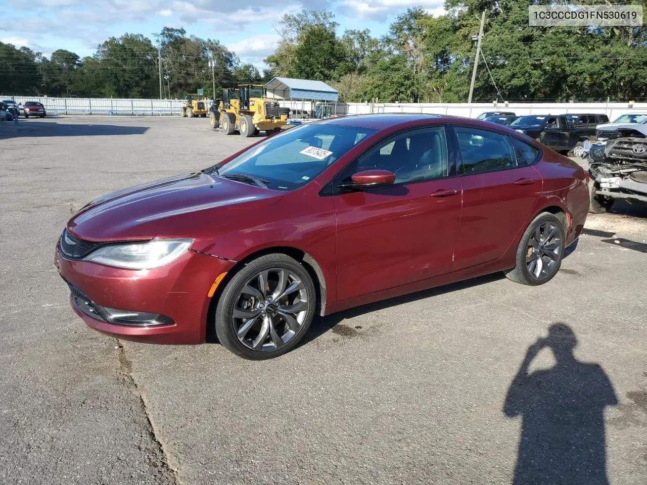 1C3CCCDG1FN530619 2015 Chrysler 200 S