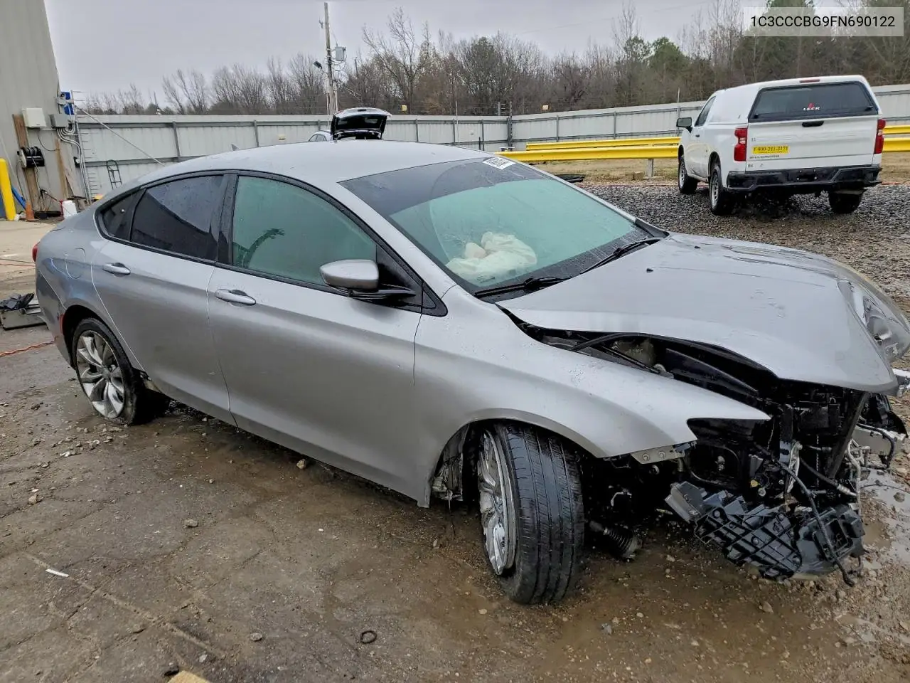 1C3CCCBG9FN690122 2015 Chrysler 200 S