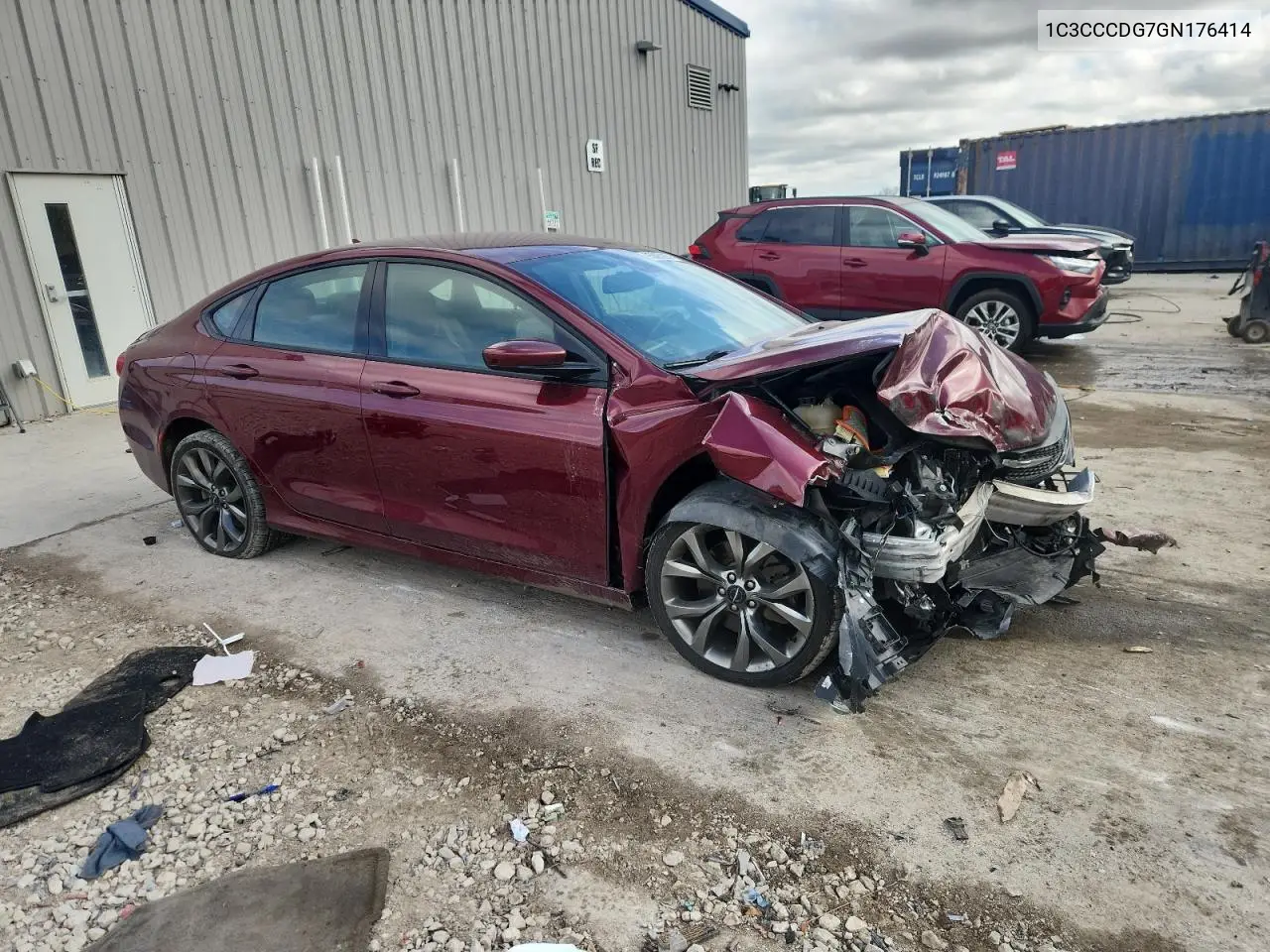 1C3CCCDG7GN176414 2016 Chrysler 200 S