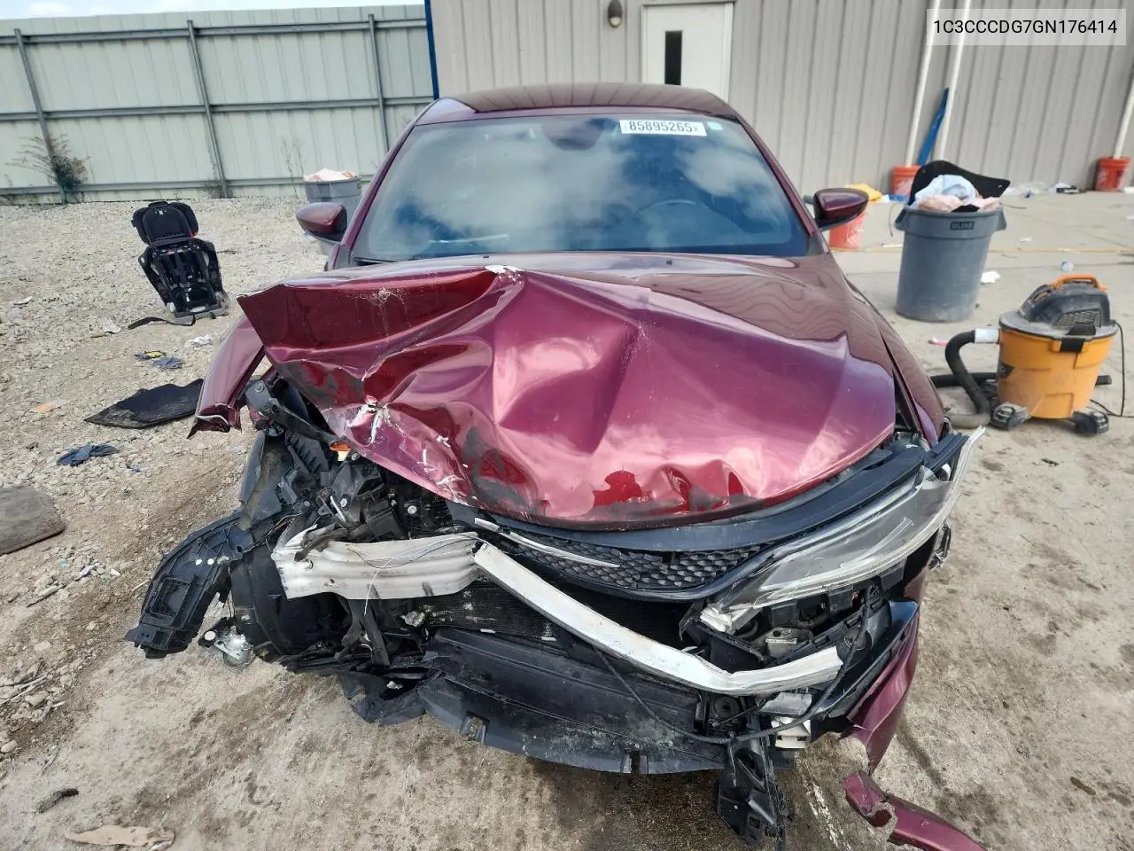 1C3CCCDG7GN176414 2016 Chrysler 200 S