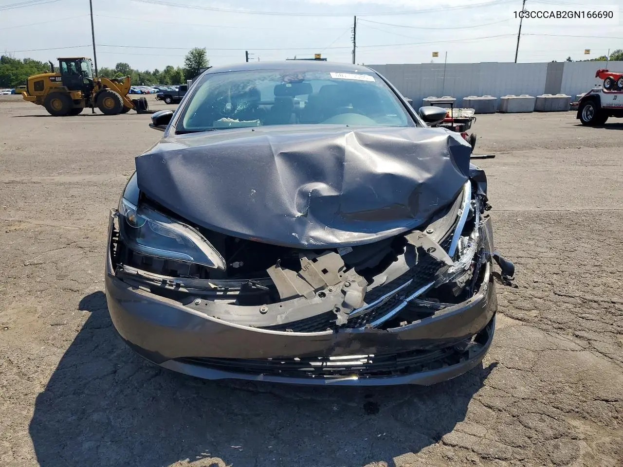 2016 Chrysler 200 Limited VIN: 1C3CCCAB2GN166690 Lot: 60715586