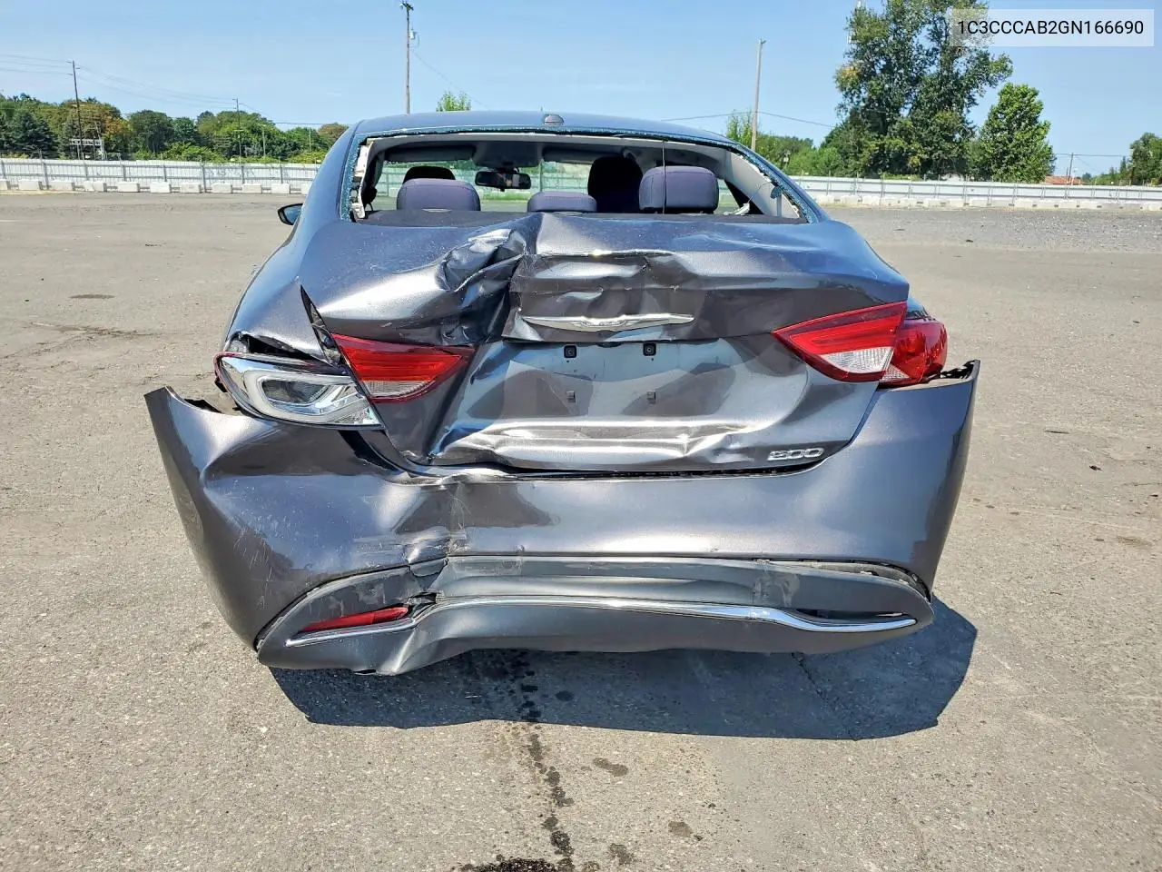 2016 Chrysler 200 Limited VIN: 1C3CCCAB2GN166690 Lot: 60715586