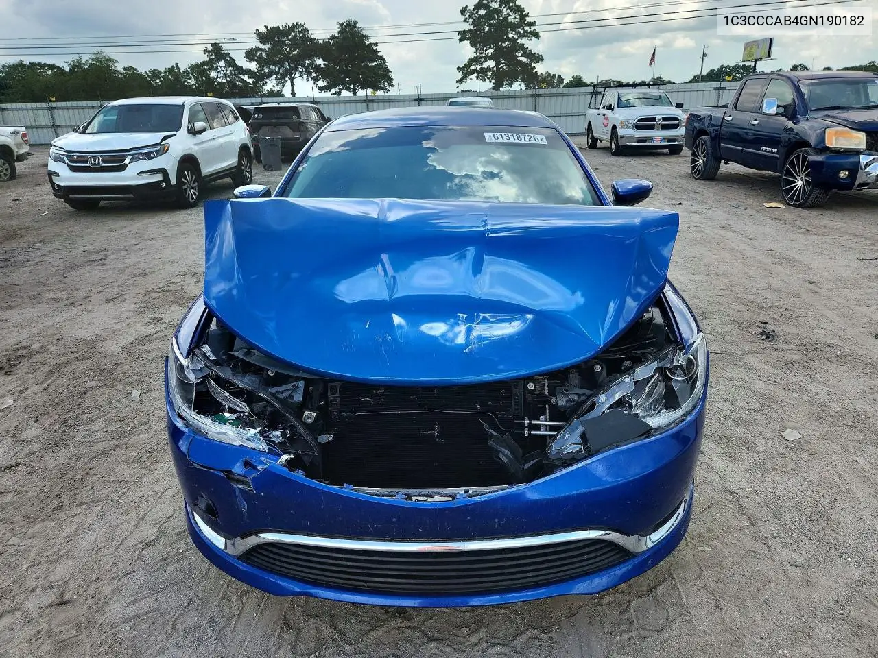 2016 Chrysler 200 Limited VIN: 1C3CCCAB4GN190182 Lot: 61318726