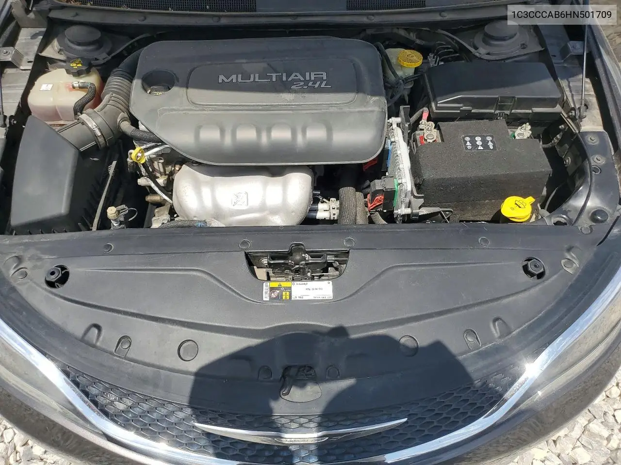2017 Chrysler 200 Limited VIN: 1C3CCCAB6HN501709 Lot: 61045766