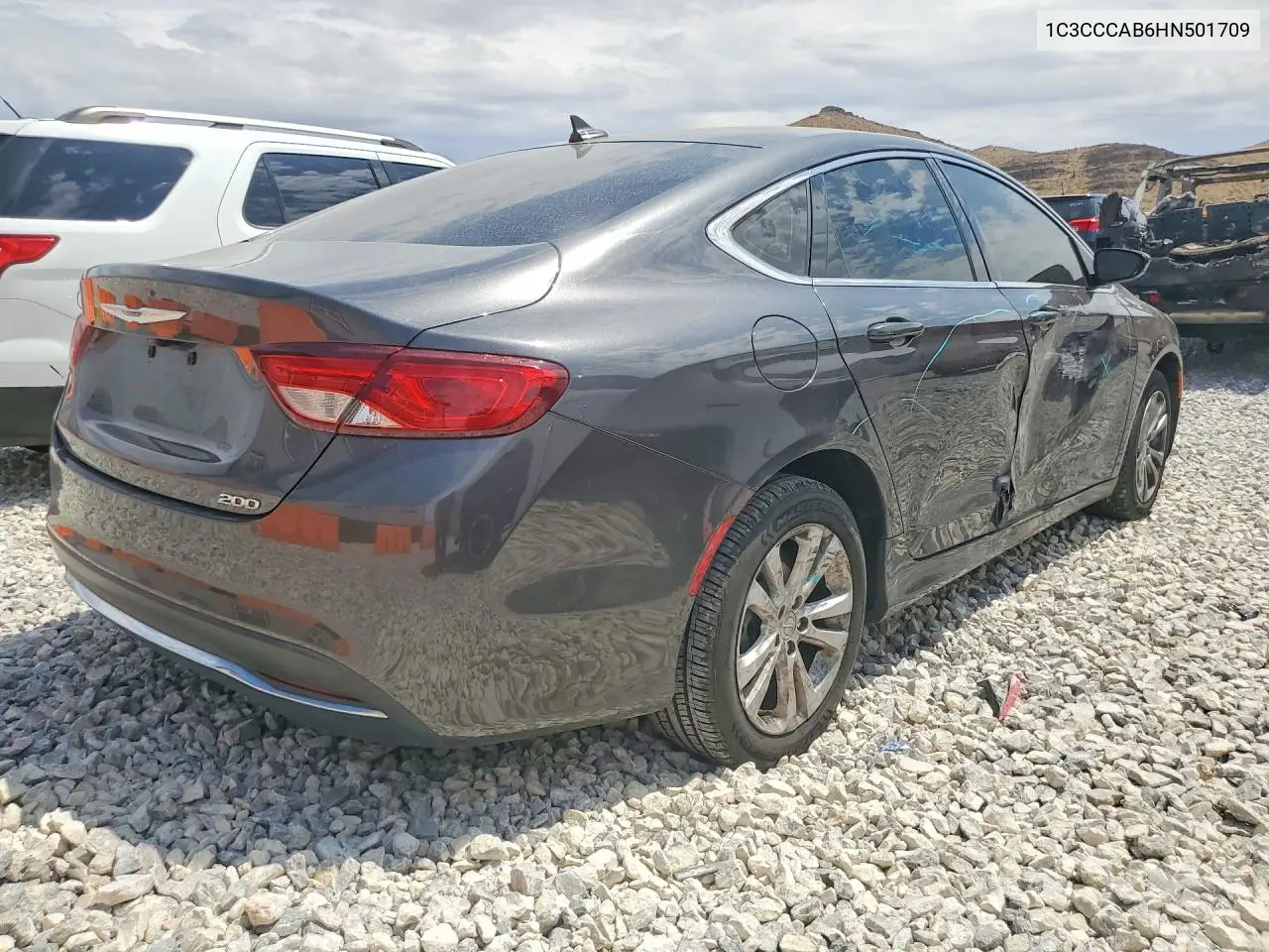2017 Chrysler 200 Limited VIN: 1C3CCCAB6HN501709 Lot: 61045766