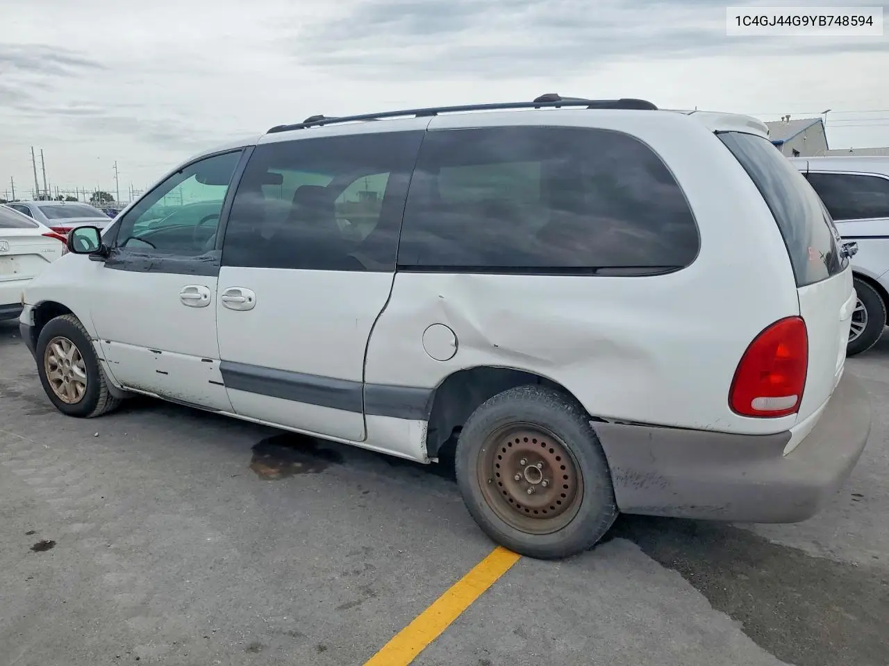 2000 Chrysler Grand Voyager Se VIN: 1C4GJ44G9YB748594 Lot: 58129236