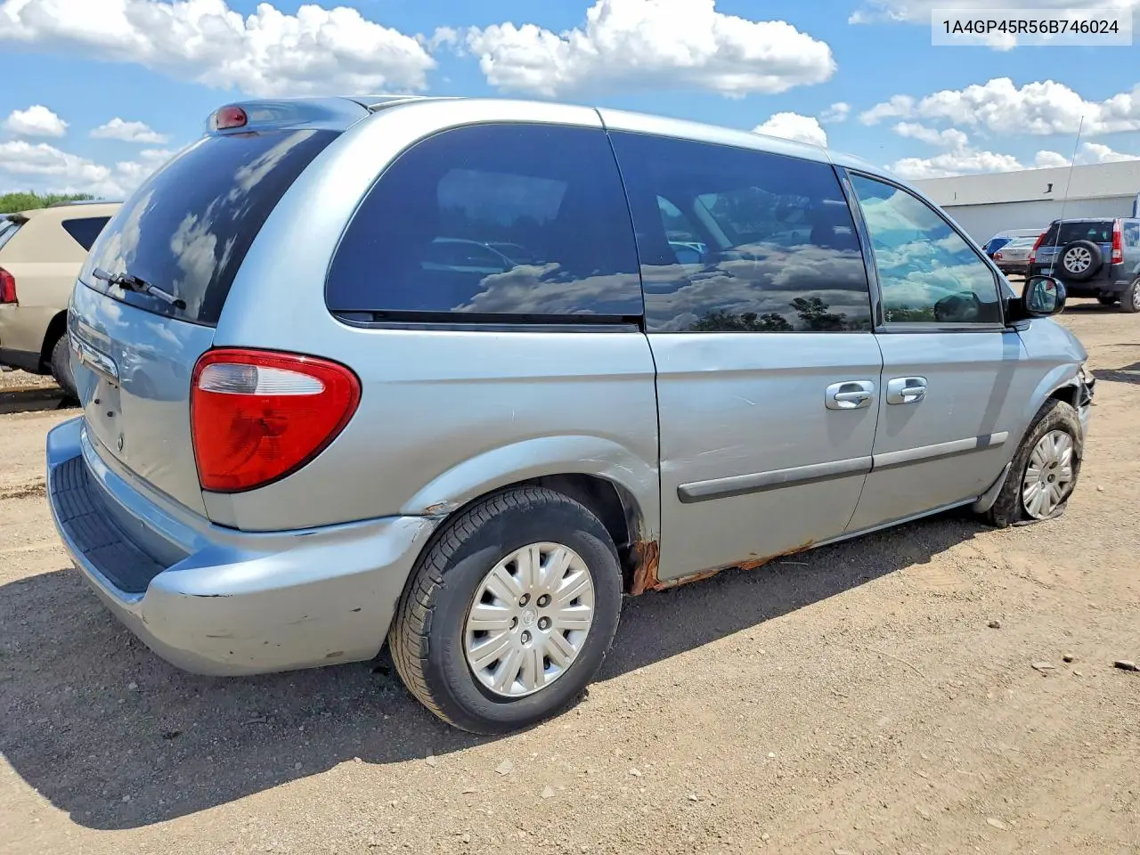 2006 Chrysler Town & Country VIN: 1A4GP45R56B746024 Lot: 57322876