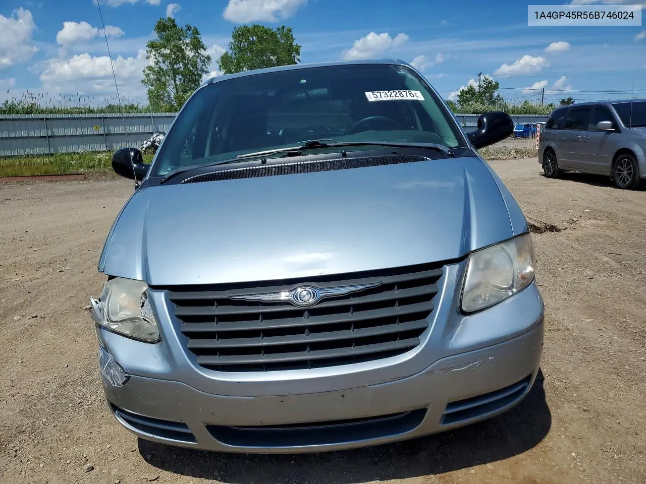 2006 Chrysler Town & Country VIN: 1A4GP45R56B746024 Lot: 57322876