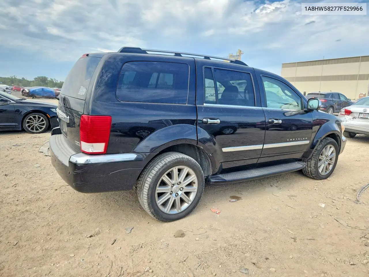 2007 Chrysler Aspen Limited VIN: 1A8HW58277F529966 Lot: 58451096