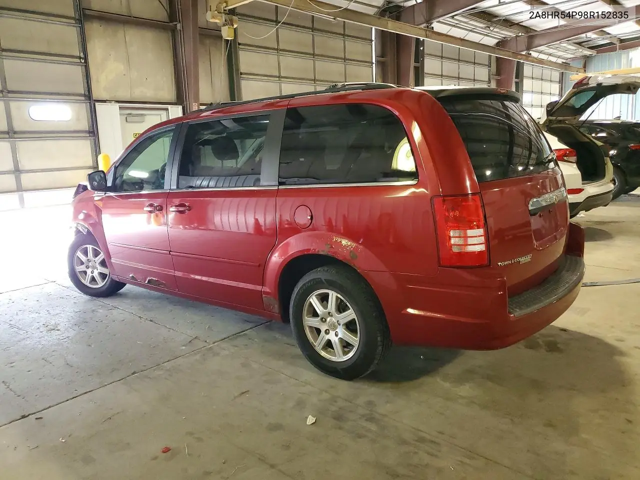 2008 Chrysler Town & Country Touring VIN: 2A8HR54P98R152835 Lot: 58192316