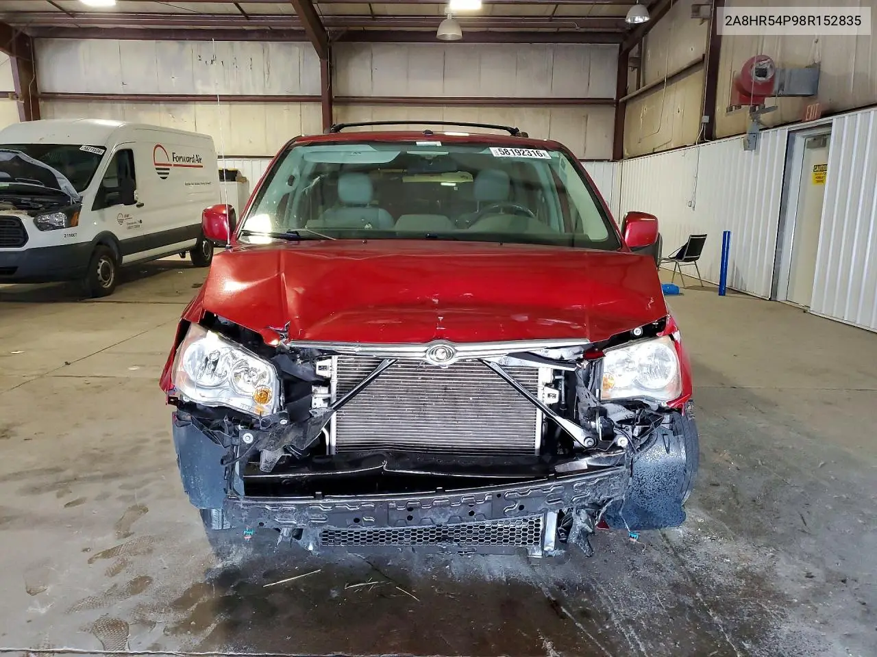 2008 Chrysler Town & Country Touring VIN: 2A8HR54P98R152835 Lot: 58192316