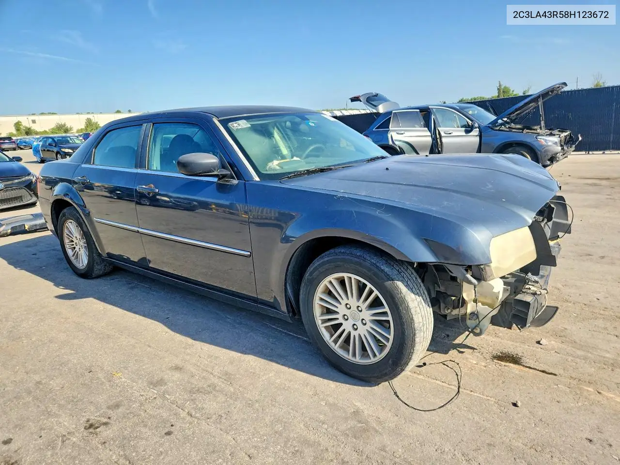 2008 Chrysler 300 Lx VIN: 2C3LA43R58H123672 Lot: 58525356