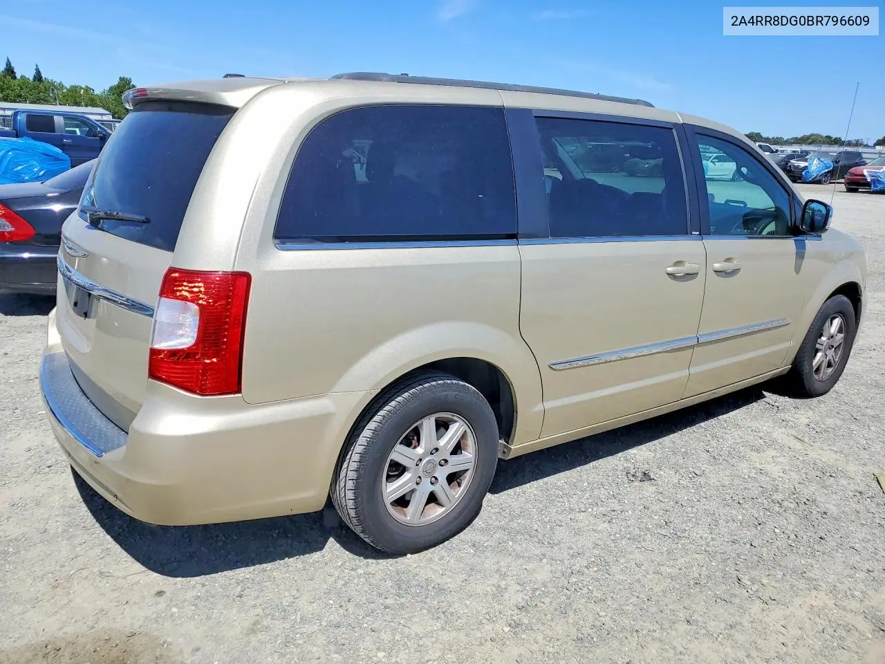 2011 Chrysler Town & Country Touring L VIN: 2A4RR8DG0BR796609 Lot: 56859116
