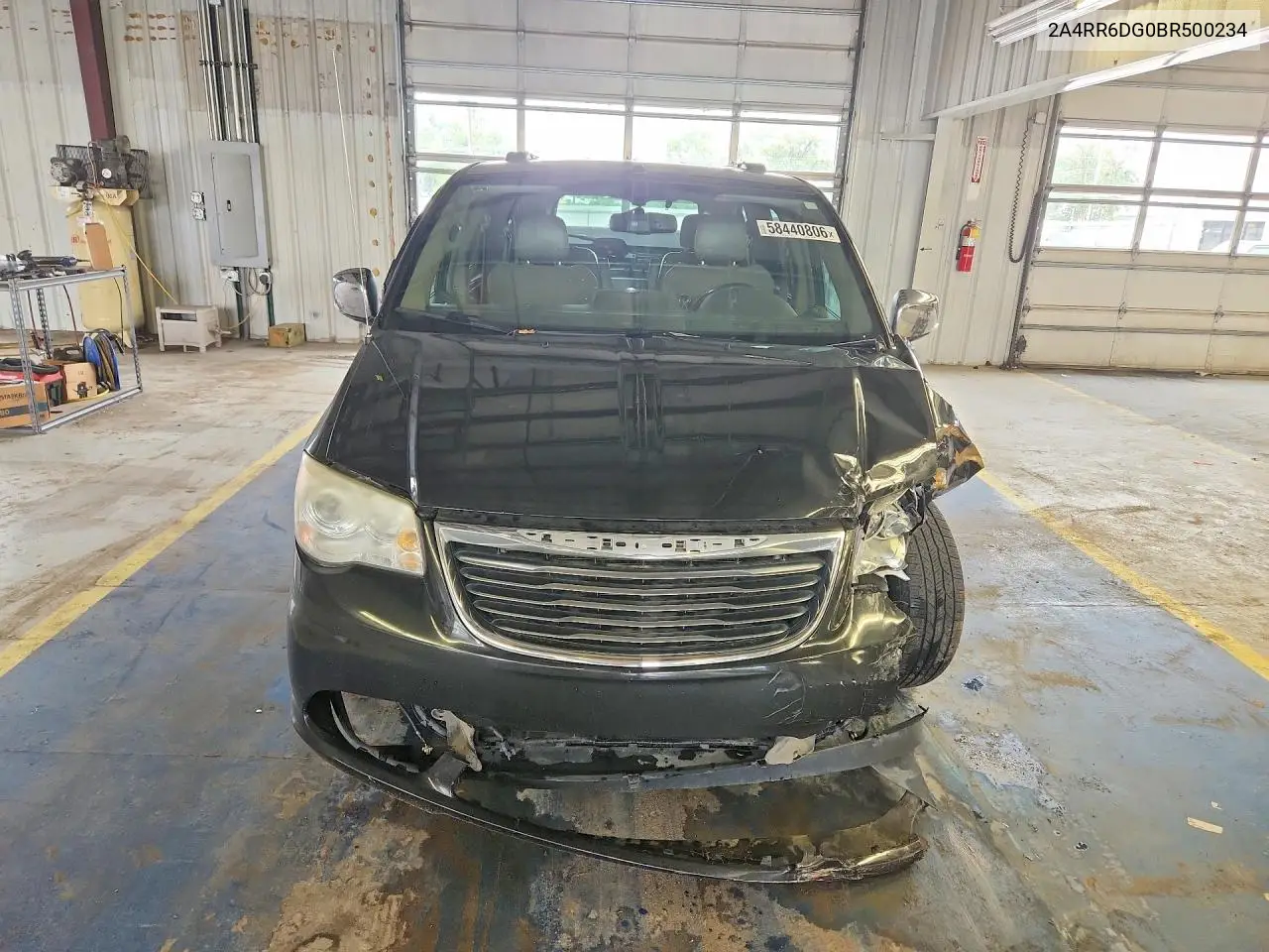 2011 Chrysler Town & Country Limited VIN: 2A4RR6DG0BR500234 Lot: 58440806