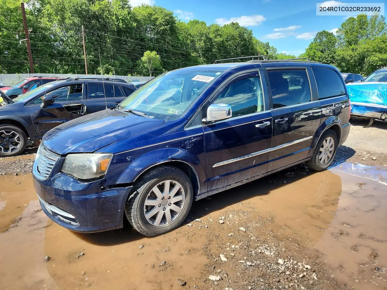 2012 Chrysler Town & Country Touring L