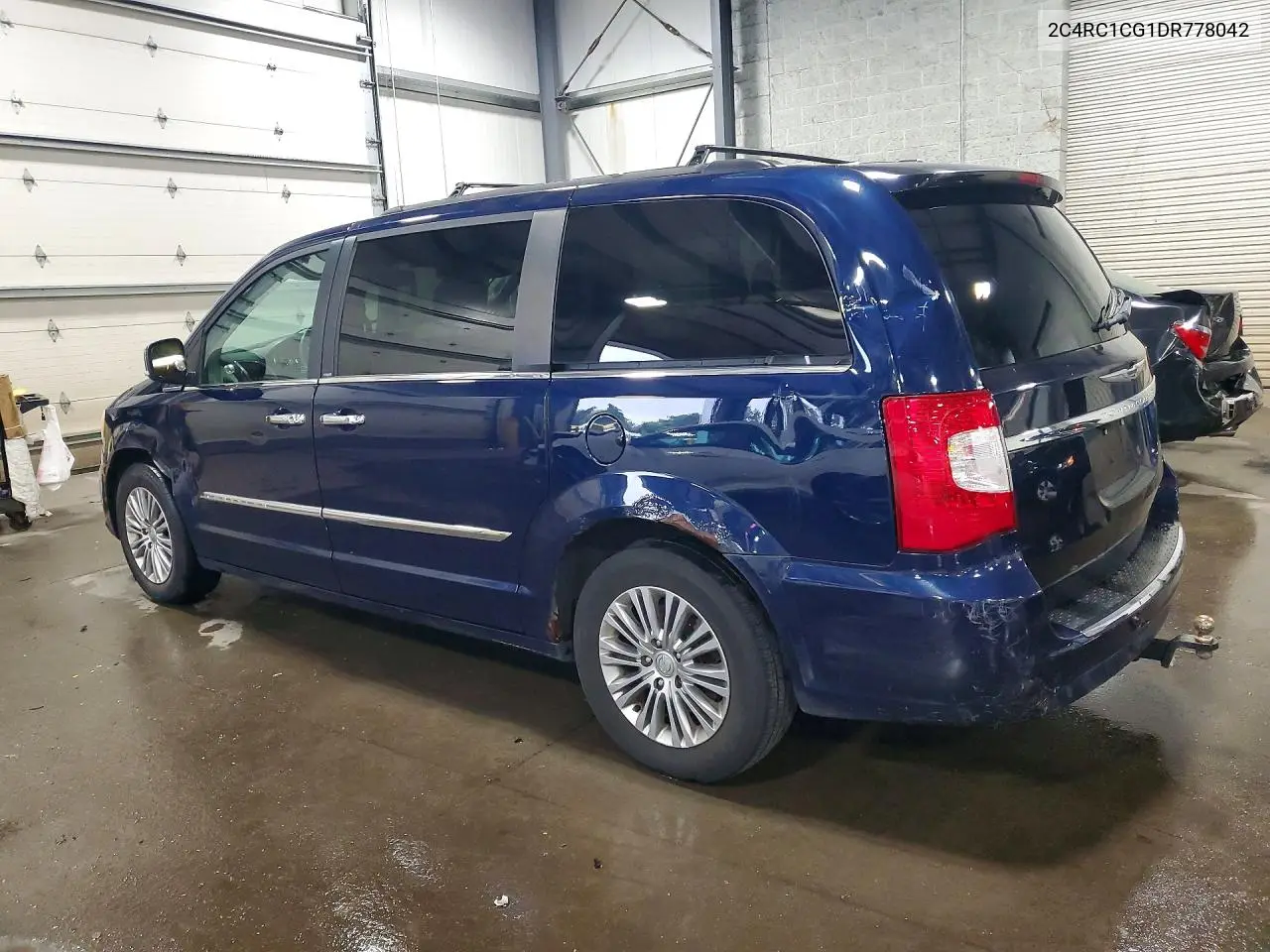 2013 Chrysler Town & Country Touring L VIN: 2C4RC1CG1DR778042 Lot: 57843546