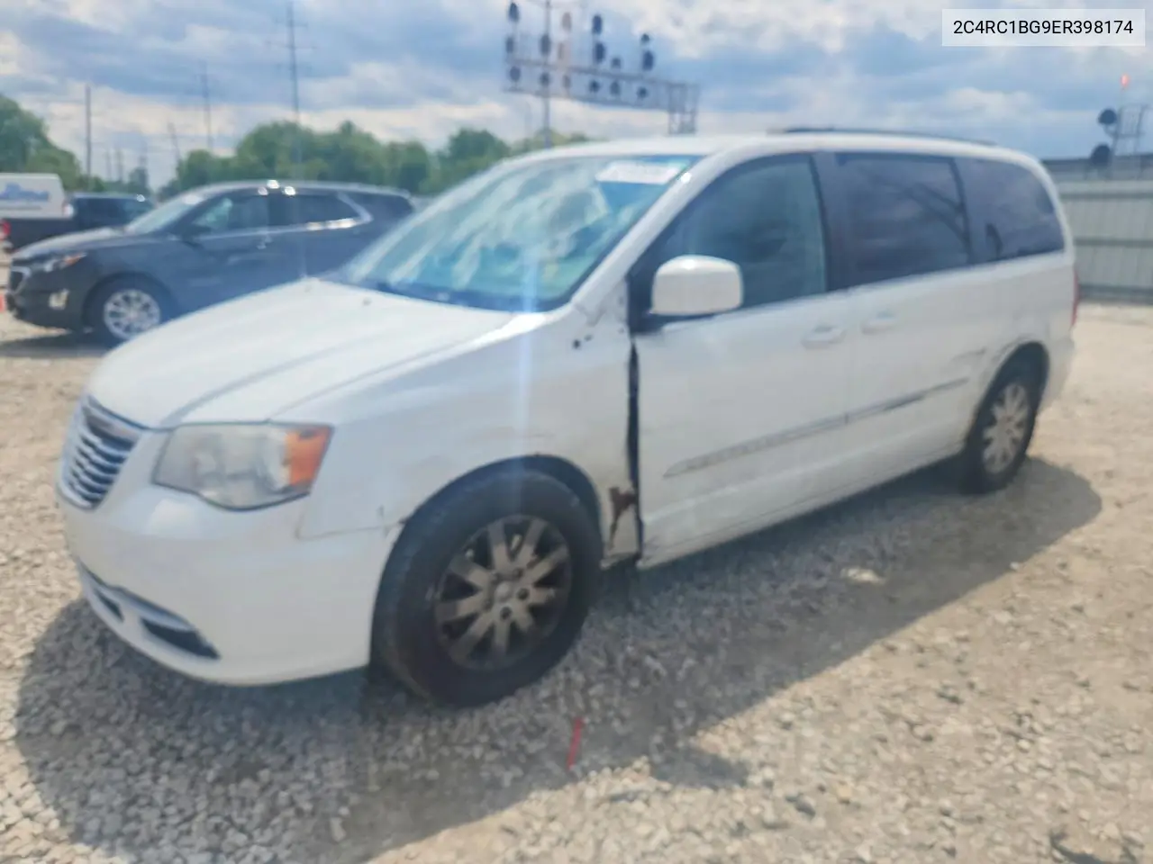 2015 Chrysler Town And Country Lx