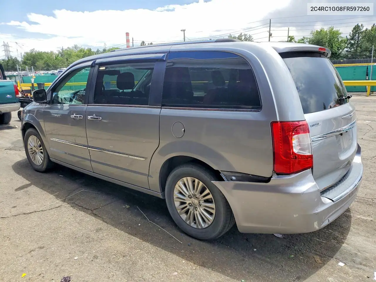 2015 Chrysler Town & Country Limited Platinum VIN: 2C4RC1GG8FR597260 Lot: 59007696