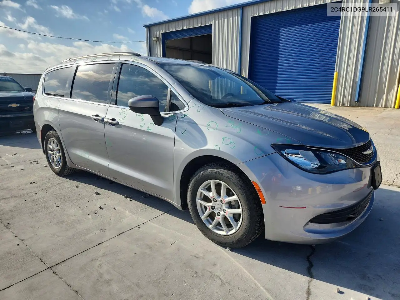 2020 Chrysler Voyager Lxi VIN: 2C4RC1DG9LR265411 Lot: 56747936