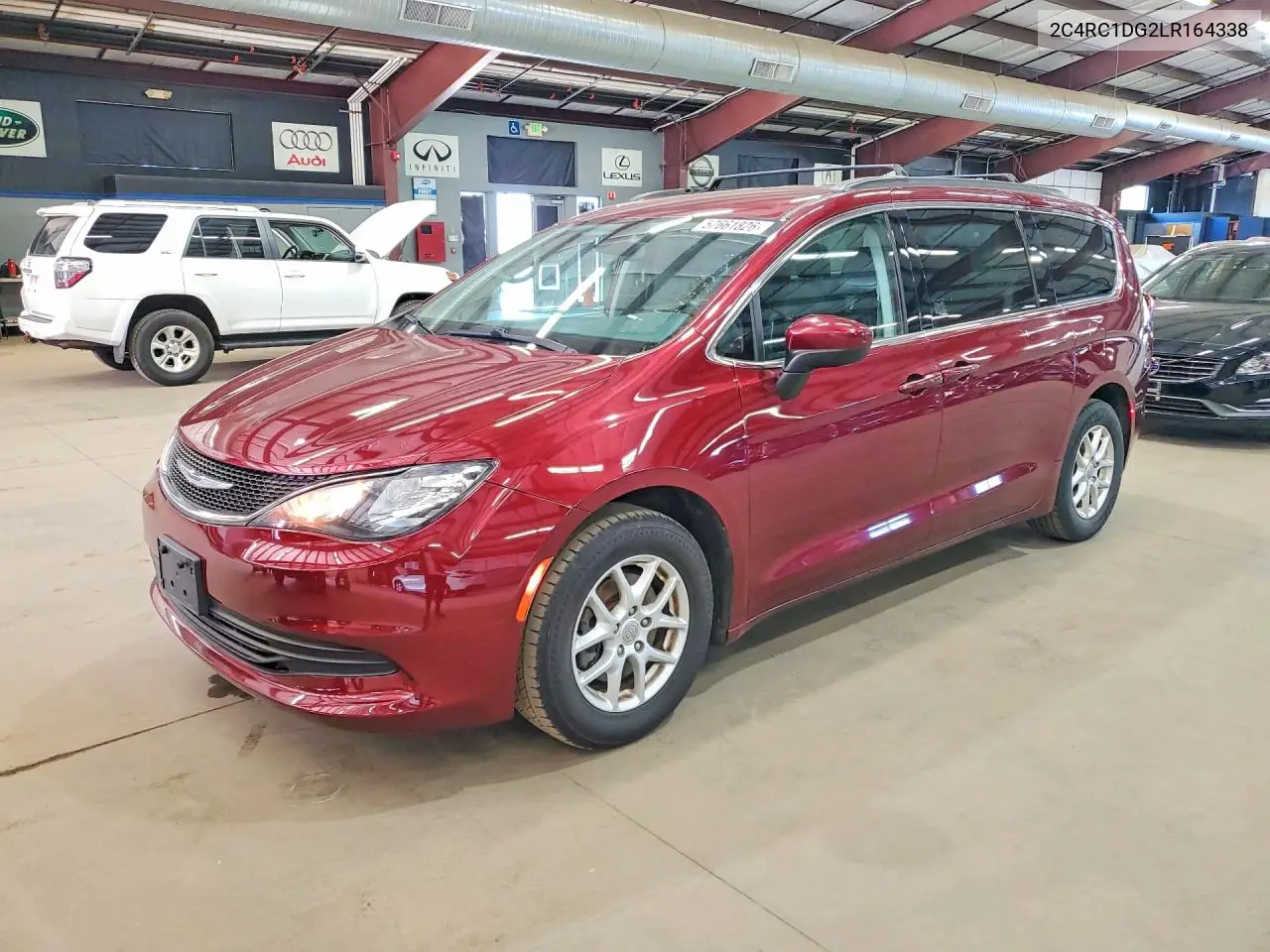 2020 Chrysler Voyager Lxi