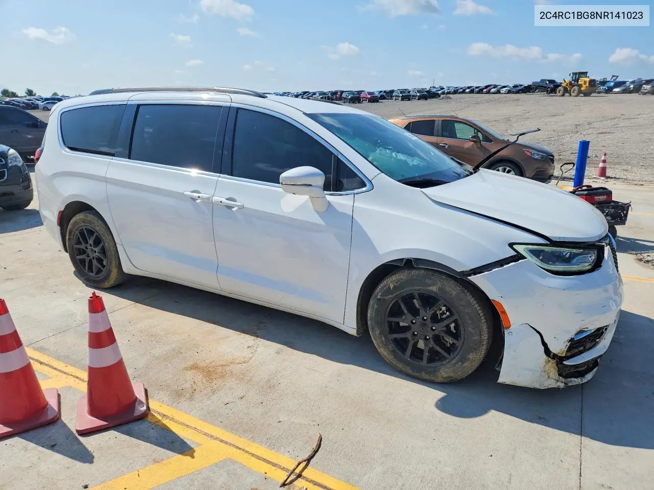 2022 Chrysler Pacifica Touring L VIN: 2C4RC1BG8NR141023 Lot: 56866466