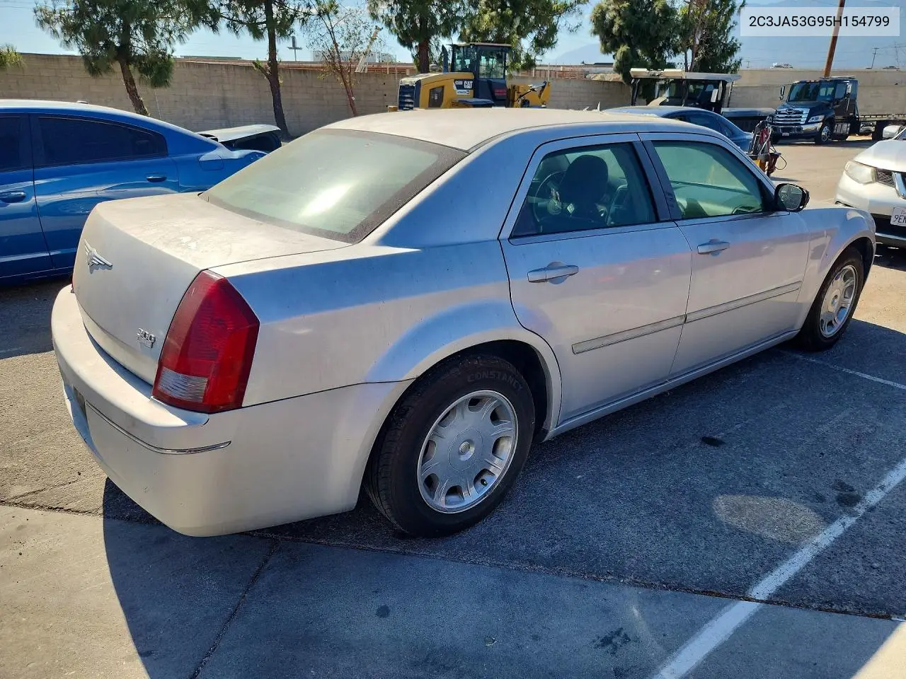 2005 Chrysler 300 Touring VIN: 2C3JA53G95H154799 Lot: 57388446