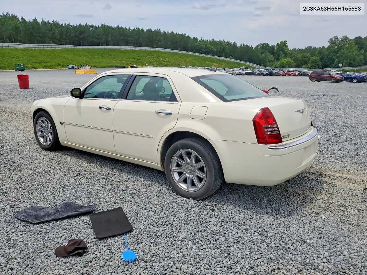 2006 Chrysler 300C VIN: 2C3KA63H66H165683 Lot: 58760166