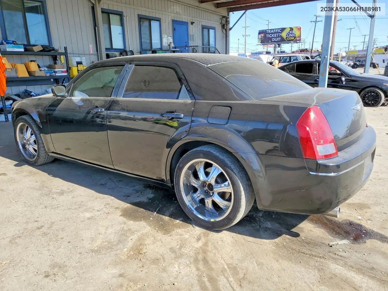 2006 Chrysler 300 Touring VIN: 2C3KA53G66H188981 Lot: 60519886