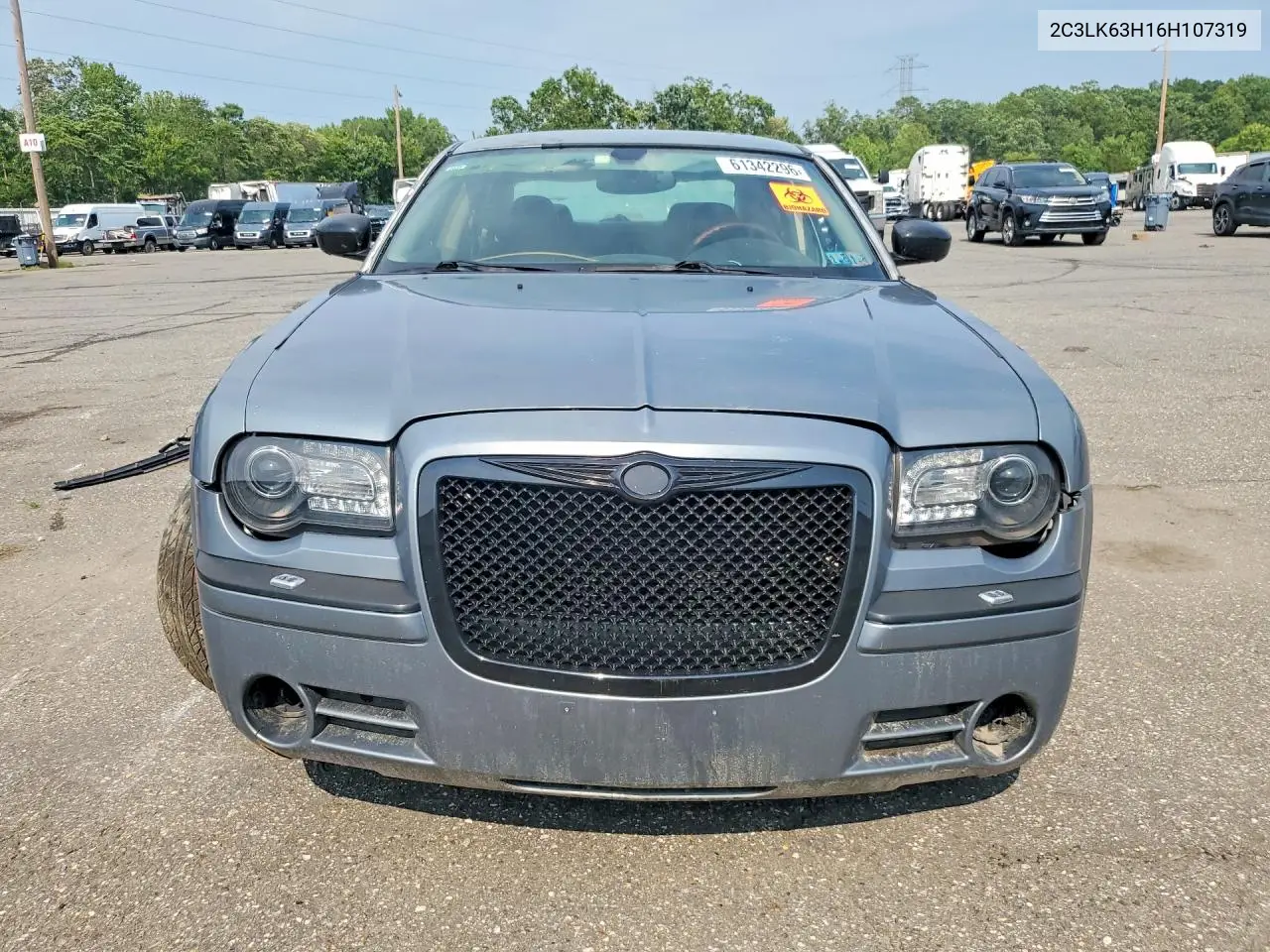 2006 Chrysler 300C VIN: 2C3LK63H16H107319 Lot: 61342296